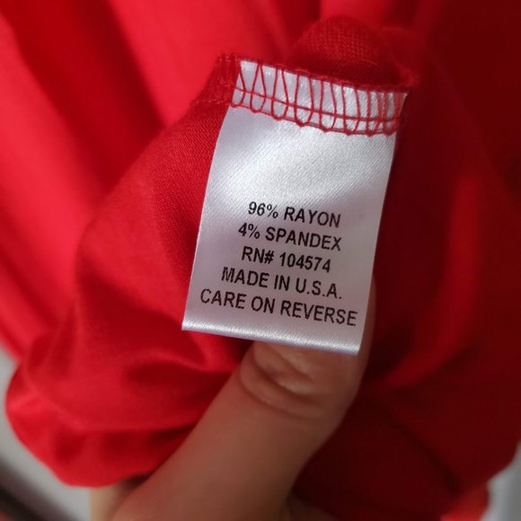 NWT The Vanity Room Red Off Shoulder Dress - Picture 3 of 4